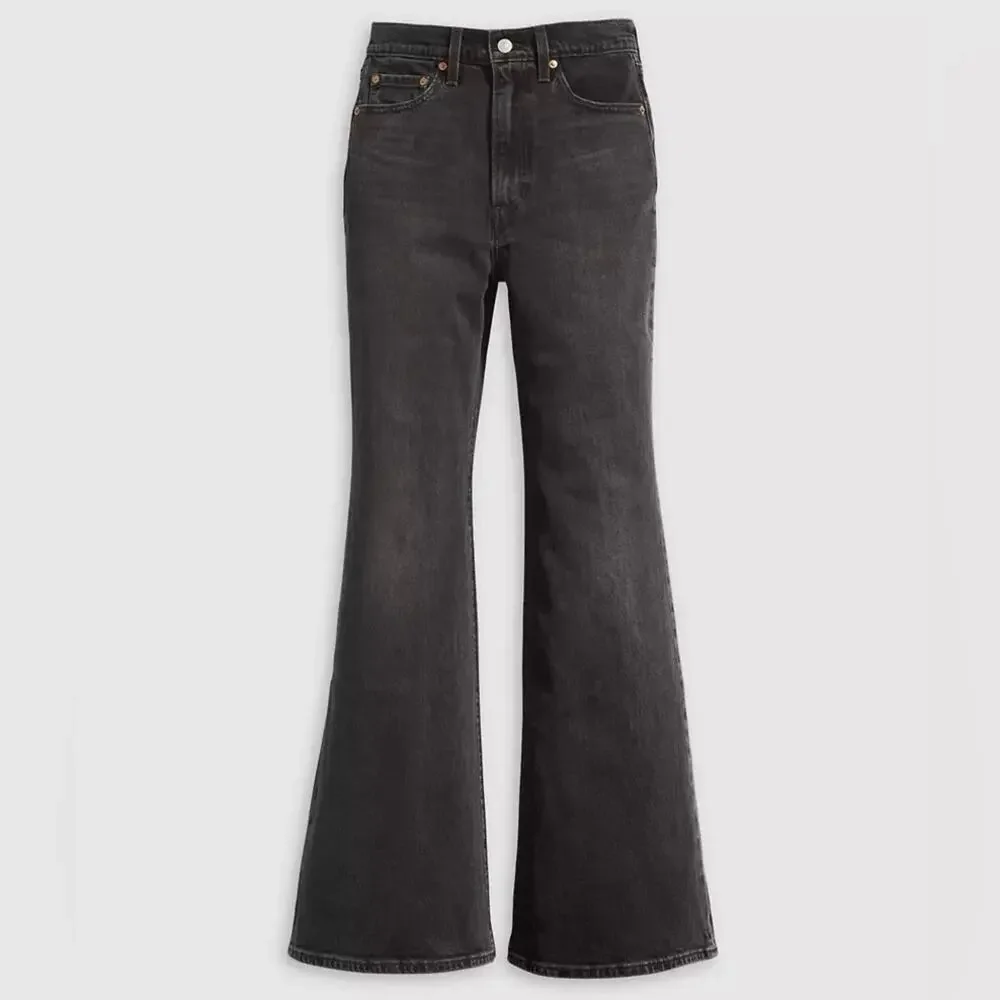NWT Levi’s Ribcage Bell Jeans